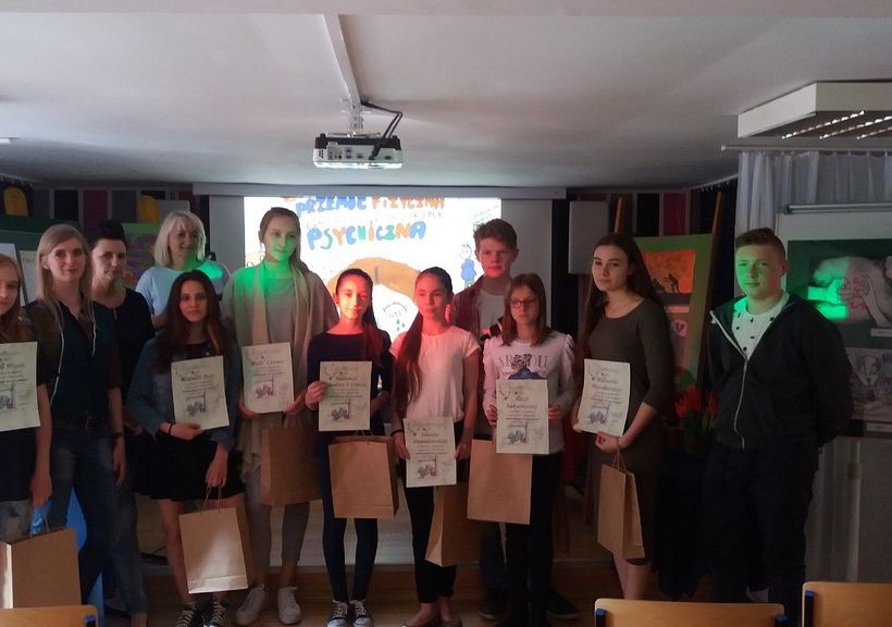 Kulturalnie- bez przemocy grafika