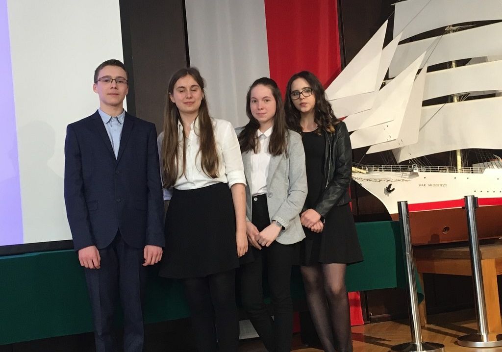 Uroczystość wręczenia zaświadczeń Laureatom Wojewódzkich Konkursów Przedmiotowych grafika