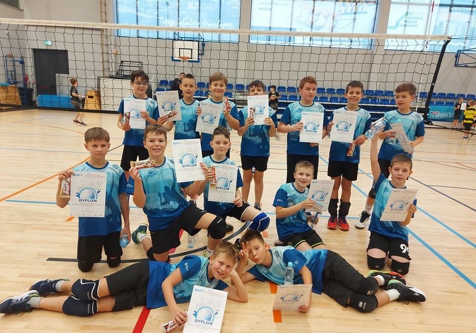 Rozgrywki o Puchar Kinder Joy of Moving grafika