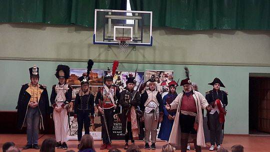 Podróż historyczna od rozbiorów do odzyskania niepodległości- żywa lekcja historii