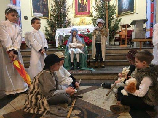 Jasełkowy występ klasy IIb