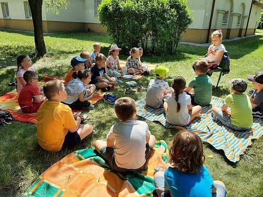 Podsumowanie projektu edukacyjnego: „Czytam z klasą lekturki spod chmurki”