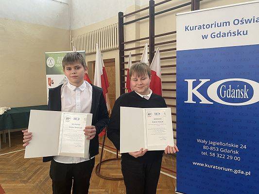 Laureat i Finalista w Ogólnopolskim Konkursie Historycznym ,,Losy żołnierza i dzieje oręża polskiego"