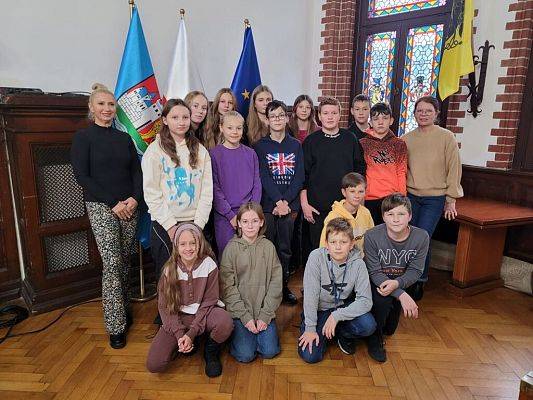 „Otwarta firma” w Urzędzie Miejskim w Lęborku – wizyta uczniów klasy 6c