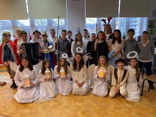 Starsze klasy... młodszym