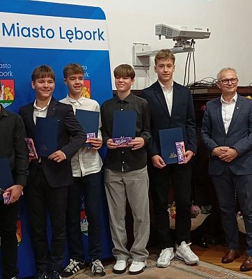 Nagrody i wyróżnienia z okazji Dnia Edukacji Narodowej