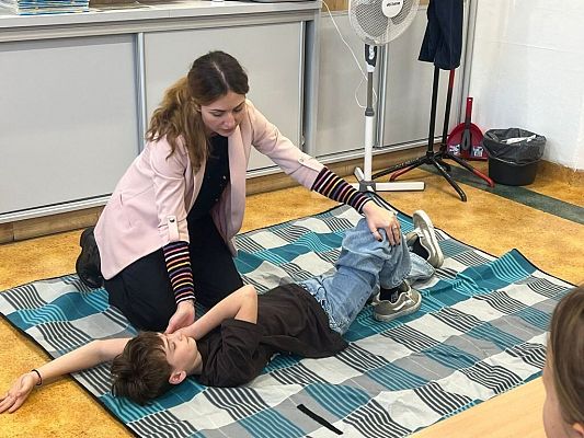 Pomoc przedmedyczna na zajęciach z wychowawcą