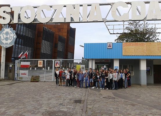 Polsko – niemiecka wymiana młodzieży –  warsztaty językowo-historyczne w Gdańsku:  „Es begann in Danzig….“ – „Zaczęło się w Gdańsku….“ grafika