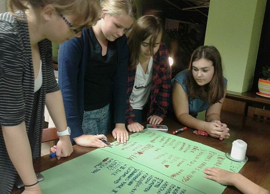 Polsko – niemiecka wymiana młodzieży –  warsztaty językowo-historyczne w Gdańsku:  „Es begann in Danzig….“ – „Zaczęło się w Gdańsku….“ grafika