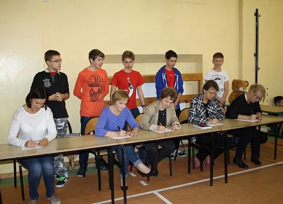 Czas „otrząsnąć” pierwszoklasistów! grafika