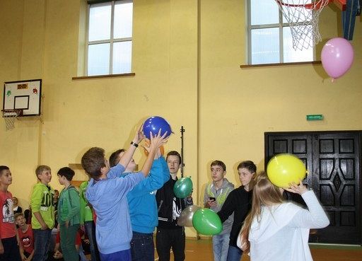 Czas „otrząsnąć” pierwszoklasistów! grafika