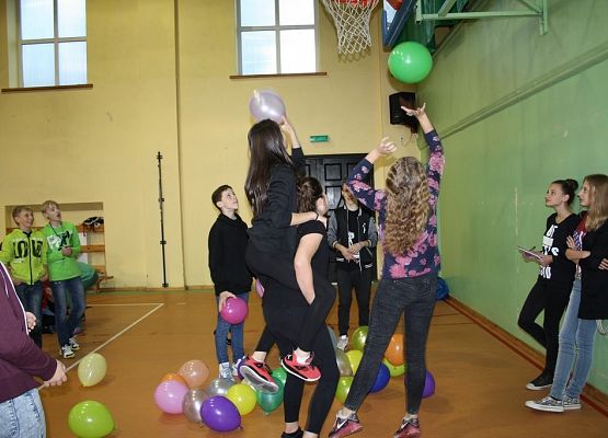 Czas „otrząsnąć” pierwszoklasistów! grafika