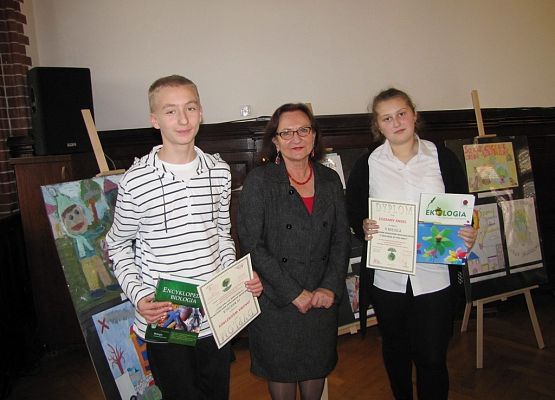 Nagrody dla laureatów grafika