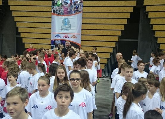 Rekord Guinessa w Ergo Arenie grafika