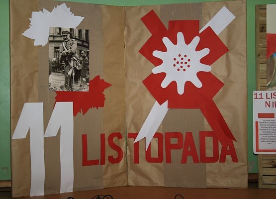 Śpiewaliśmy dla Ojczyzny - obchody Narodowego Święta Niepodległości. grafika