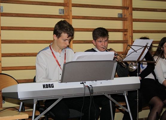 Śpiewaliśmy dla Ojczyzny - obchody Narodowego Święta Niepodległości. grafika