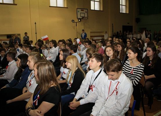 Śpiewaliśmy dla Ojczyzny - obchody Narodowego Święta Niepodległości. grafika