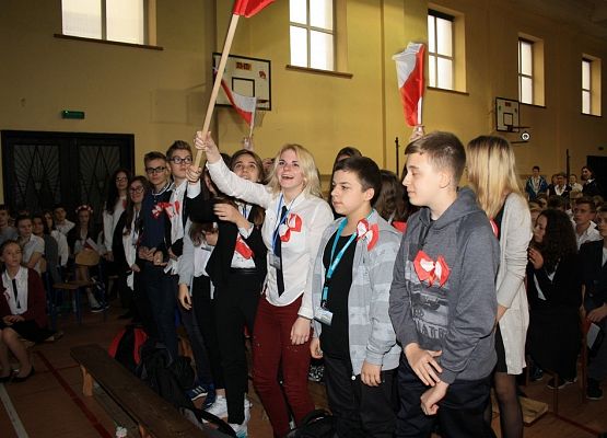 Śpiewaliśmy dla Ojczyzny - obchody Narodowego Święta Niepodległości. grafika