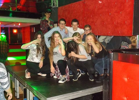 Będzie! Będzie zabawa, będzie się działo! Dyskoteka andrzejkowa w ,, Różanej” grafika