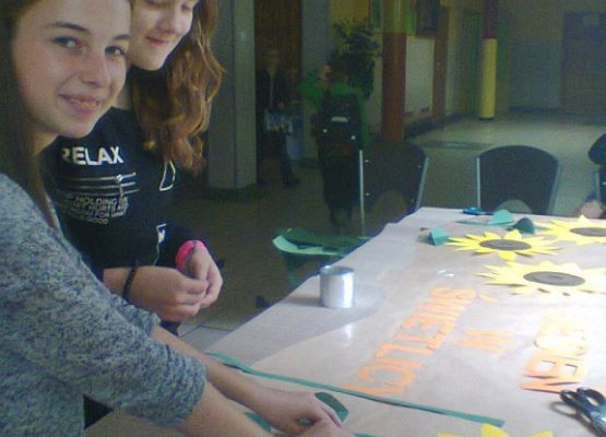 Wolontariusze w akcji grafika