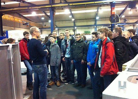 Jak powstają maszyny i urządzenia? grafika