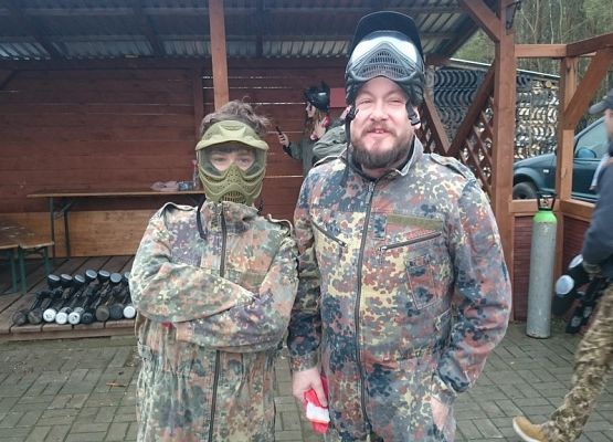 Paintballowe szaleństwo grafika