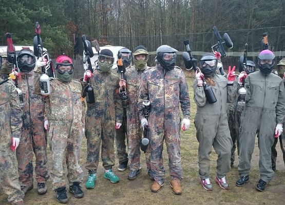 Paintballowe szaleństwo grafika