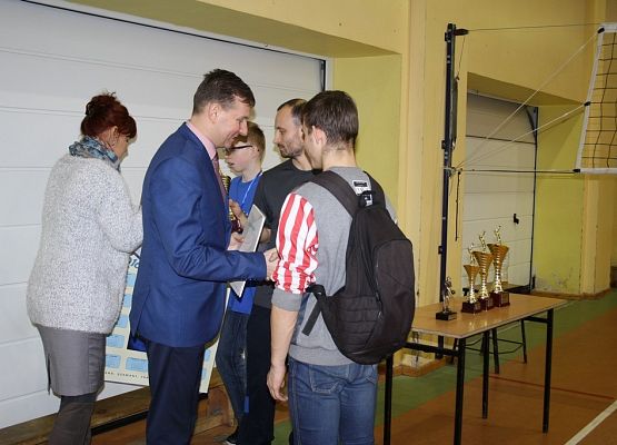 Turniej piłki siatkowej Erasmus+ grafika