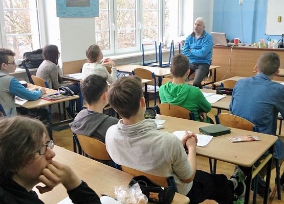 Ruch, magnetyzm i geometria grafika