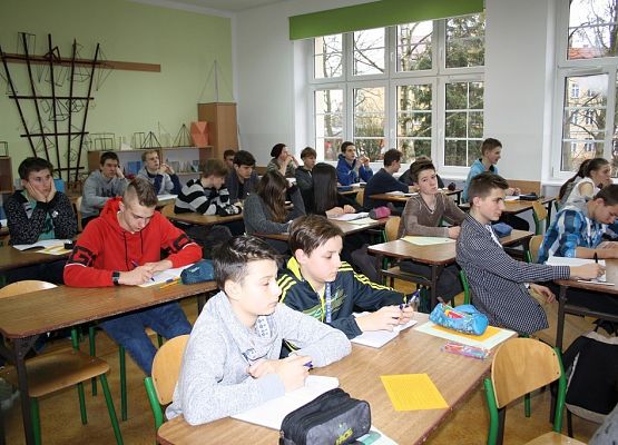 Ruch, magnetyzm i geometria grafika