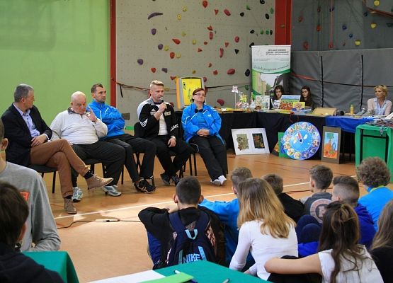 Siła człowieka tkwi w jego sercu grafika