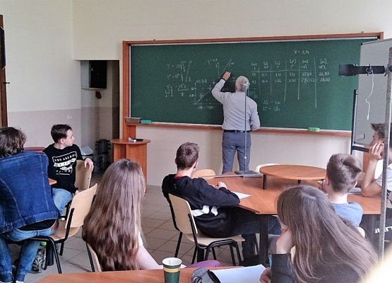 Laboratorium z fizyki grafika