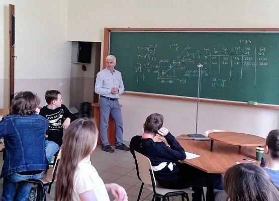 Laboratorium z fizyki grafika