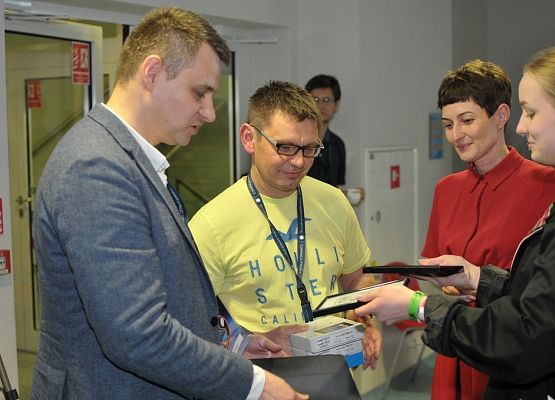 Uczniowie Gimnazjum nr 1 na Near Speace grafika