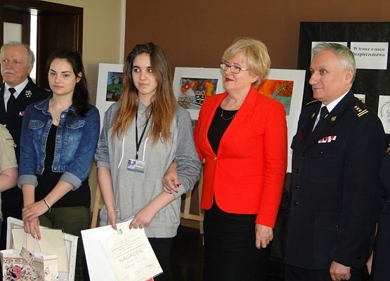 Plastyczne trofea grafika