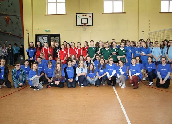 Turniej piłki siatkowej dziewcząt Erasmus+ grafika