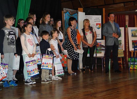 Sukces naszych uczennic w III Powiatowym Konkursie Plastycznym z okazji Światowego Dnia Ziemi grafika