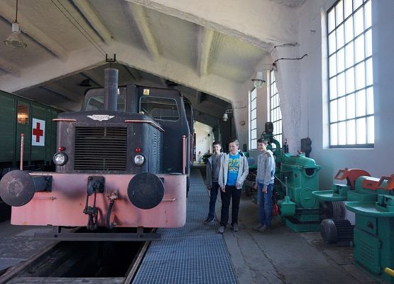 Pierwszoklasiści w Będominie grafika