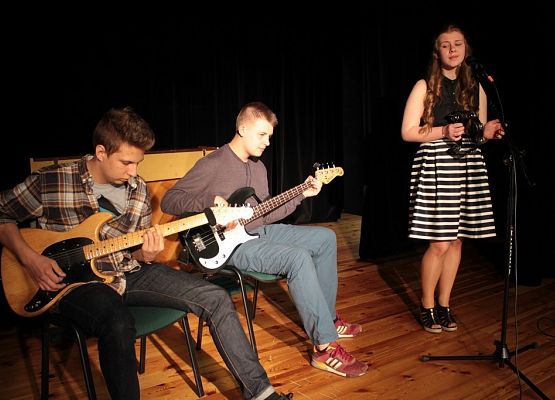 „Barwy Piosenki” – wyróżnienie dla naszych uczniów grafika