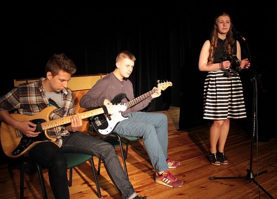 „Barwy Piosenki” – wyróżnienie dla naszych uczniów grafika