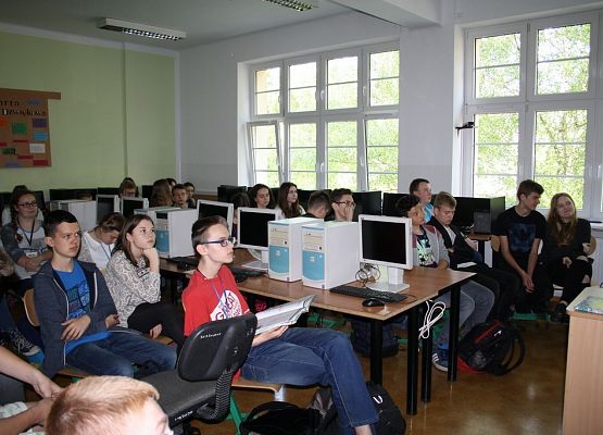 W poszukiwaniu pracy swoich marzeń – lekcja o rynku pracy grafika