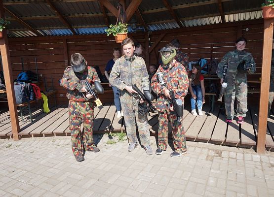 Wycieczka Id do Runowa grafika