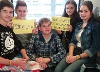 Erasmus+ na półmetku grafika