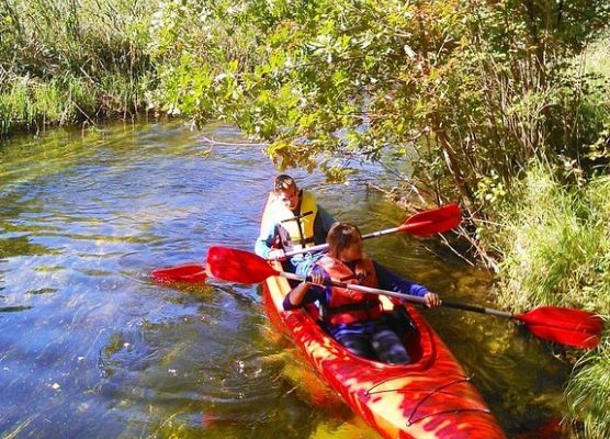 Pożegnanie lata na spływie kajakowym grafika