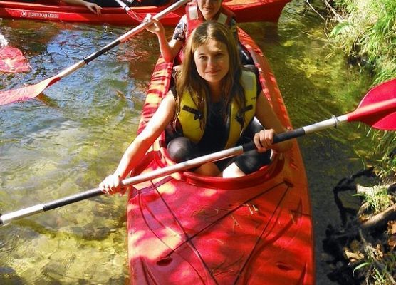 Pożegnanie lata na spływie kajakowym grafika