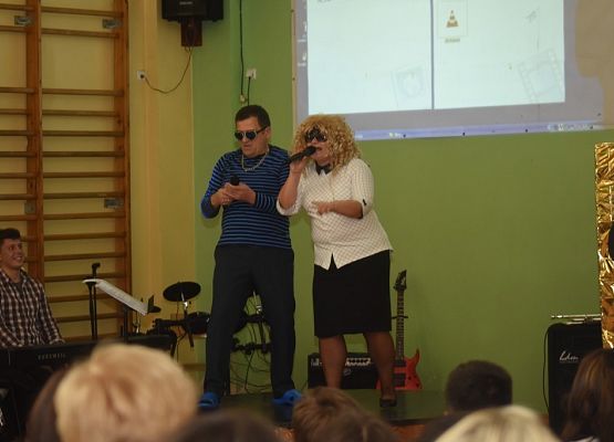 Eurowizja z ,, Erasmus+” grafika