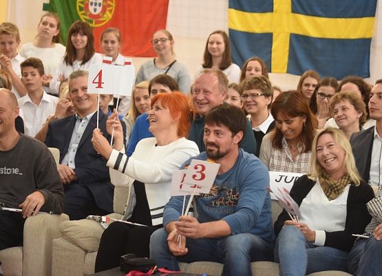 Eurowizja z ,, Erasmus+” grafika