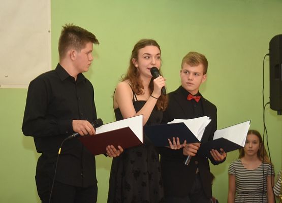 Eurowizja z ,, Erasmus+” grafika