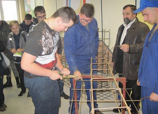 Czas na poważne decyzje grafika