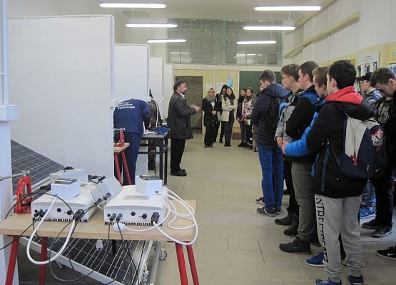 Czas na poważne decyzje grafika